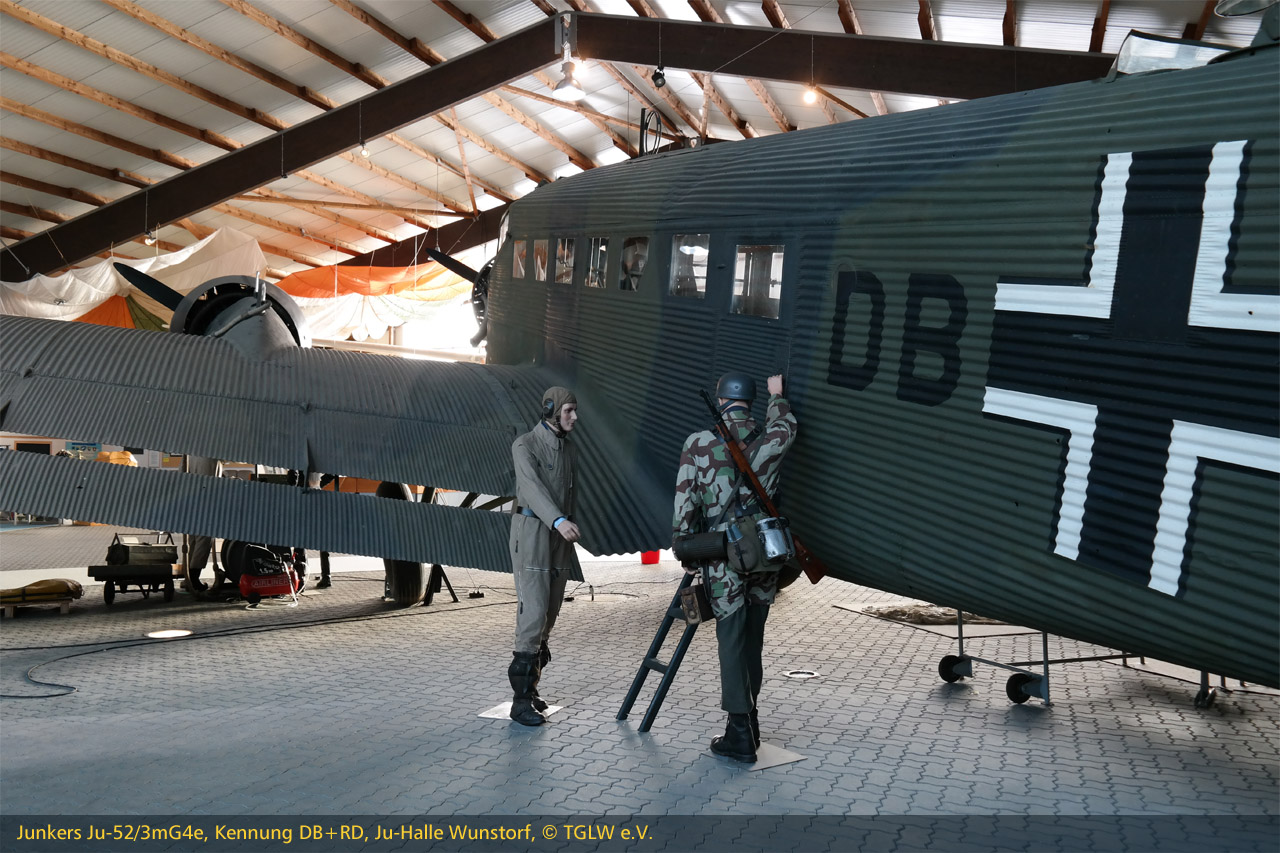 Ju 52 hinten